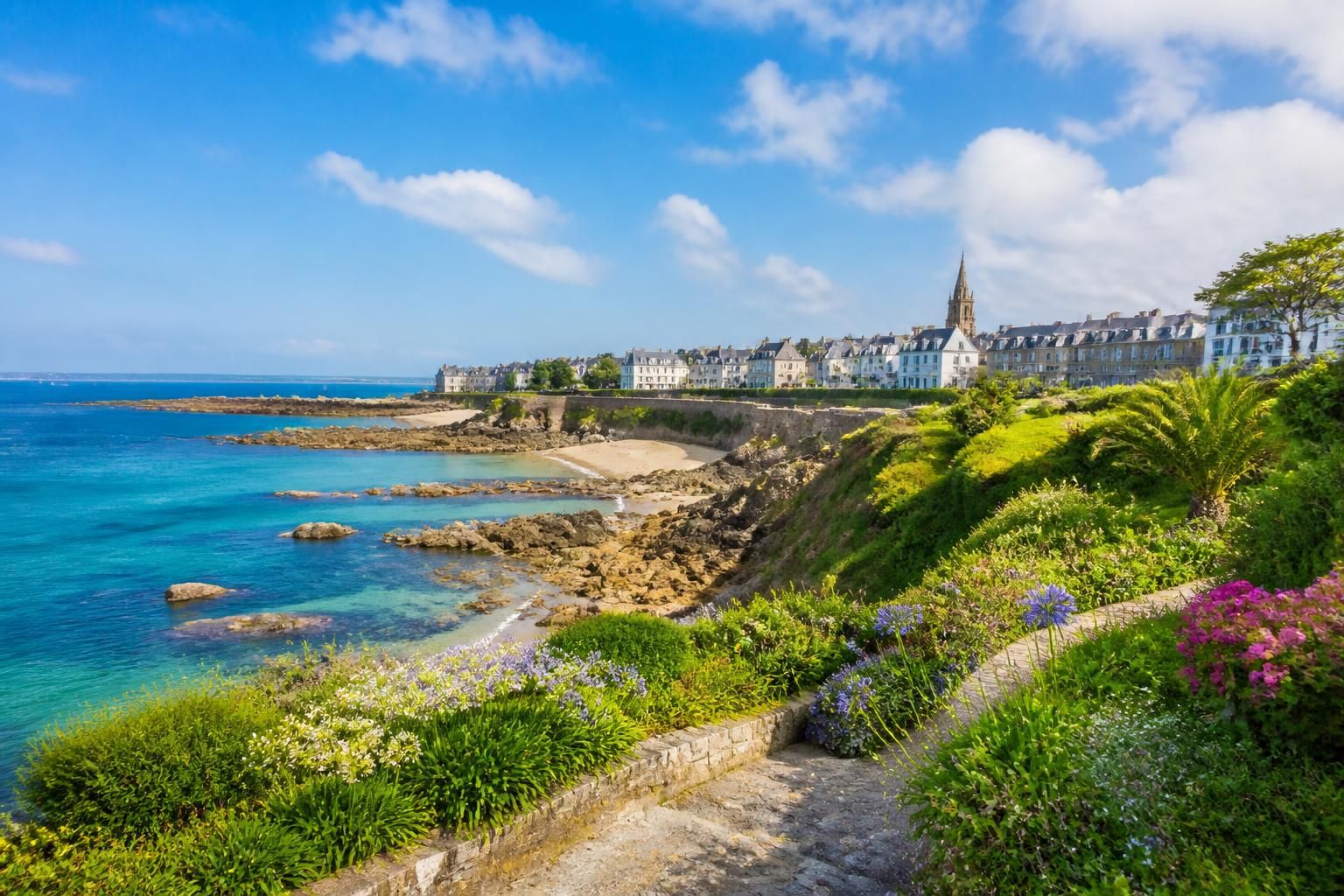 découvrez pourquoi roscoff séduit les écologistes engagés grâce à son harmonie entre mer et nature, ses initiatives durables et son environnement préservé.